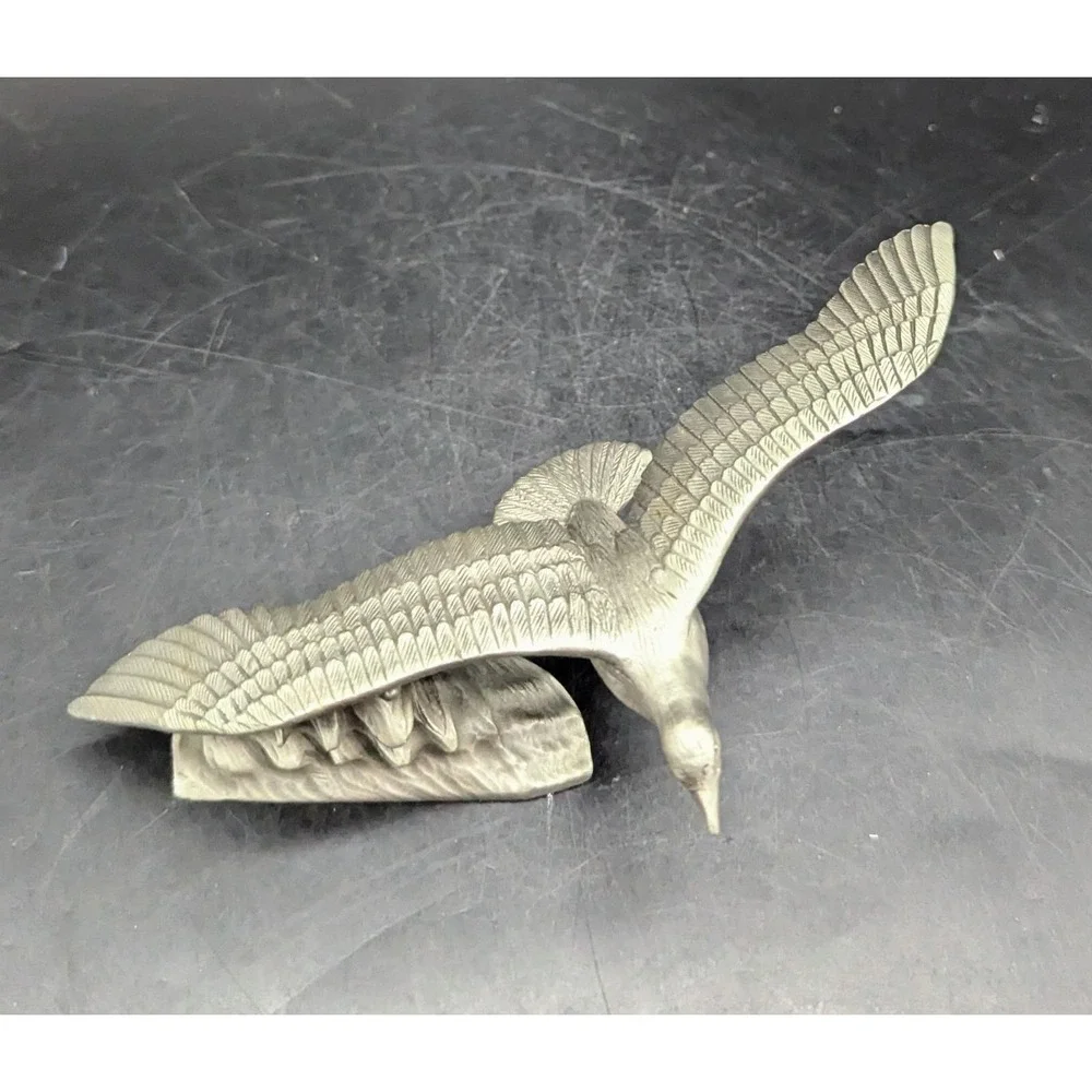 Seagull Bird In Flight Figurine by H.Wilson Limited Edition Lance Fine Pewter